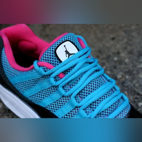 Jordan Air 11 South Beach Black Pink and Blue Shoes - Picture 2 of 11